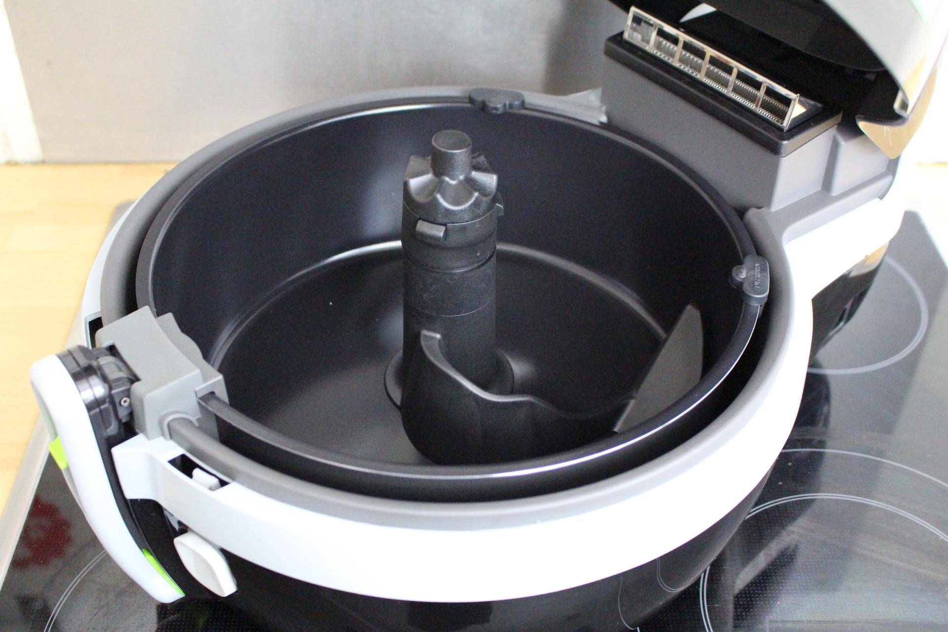 Automatischer Ruehrarm bei der Tefal Actifry